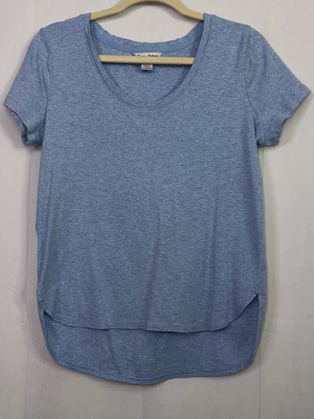 Tommy Bahama Heather Light Blue Women's Scoop Neck Short Sleeve Top